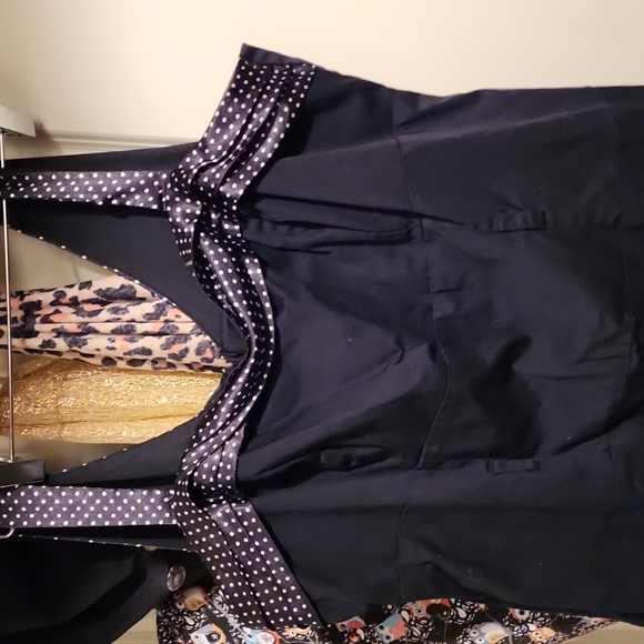 Black dress - Picture 2 of 2